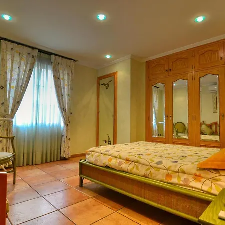 Espacious 4b In 2ºrow Of Cura Beach Appartement Torrevieja