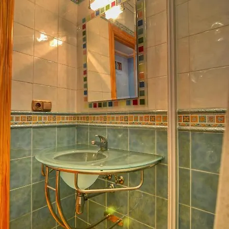 Appartement Espacious 4b In 2ºrow Of Cura Beach *