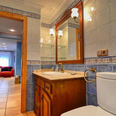 Appartement Espacious 4b In 2ºrow Of Cura Beach Torrevieja