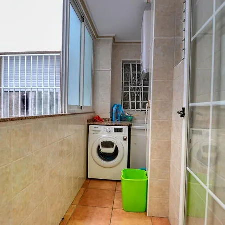 Appartement Espacious 4b In 2ºrow Of Cura Beach Torrevieja
